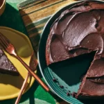 Fudgy Flourless Chocolate Cake